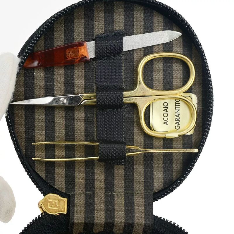 Fendi Pecan Makeup Pouch Mini Pouch Cosmetic Pouch 07bs050