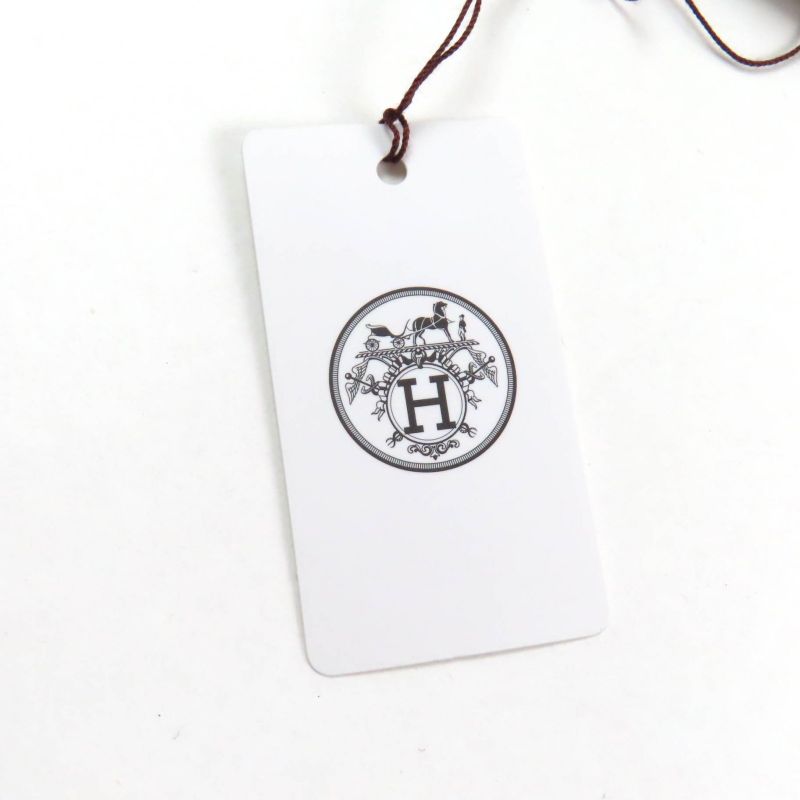 Hermes Pique DAME DE Coeur Queen Of Hearts 100% Silk With Tulle Rhinestones