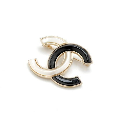 Chanel Brooch Corsage Gold Black White Here Mark Bicolor Pearl