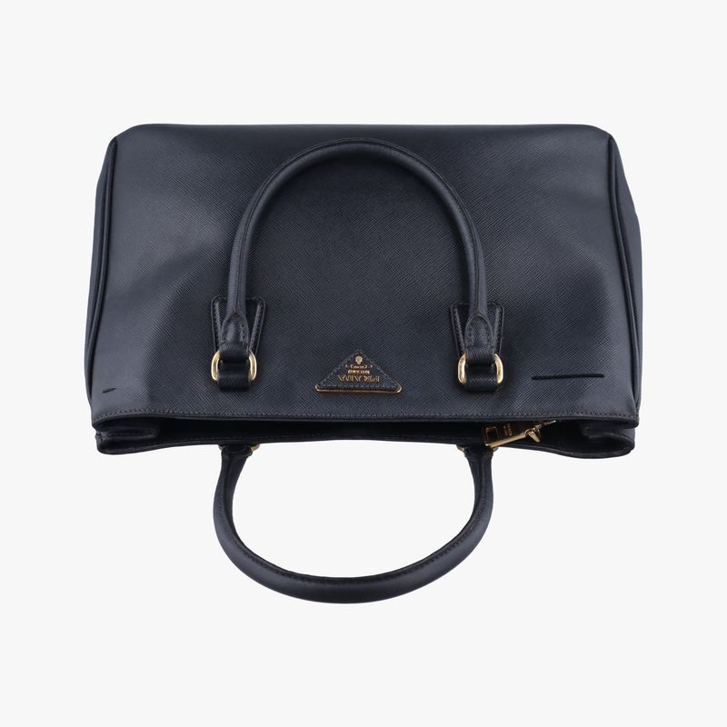 Prada Galleria Black Saffiano Leather Bn227425