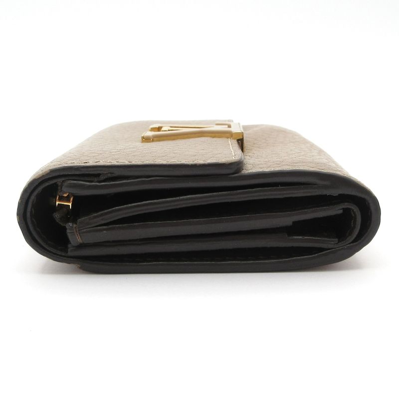 Louis Vuitton Trifold Wallet Capucines Portefeuille Capucines XS M68747 Gallet
