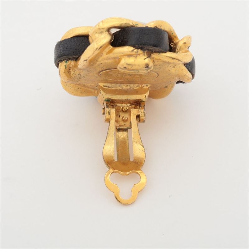 Chanel 93A Earrings (one Side Only) GP X Faux Pearl X Leather Gold Made In