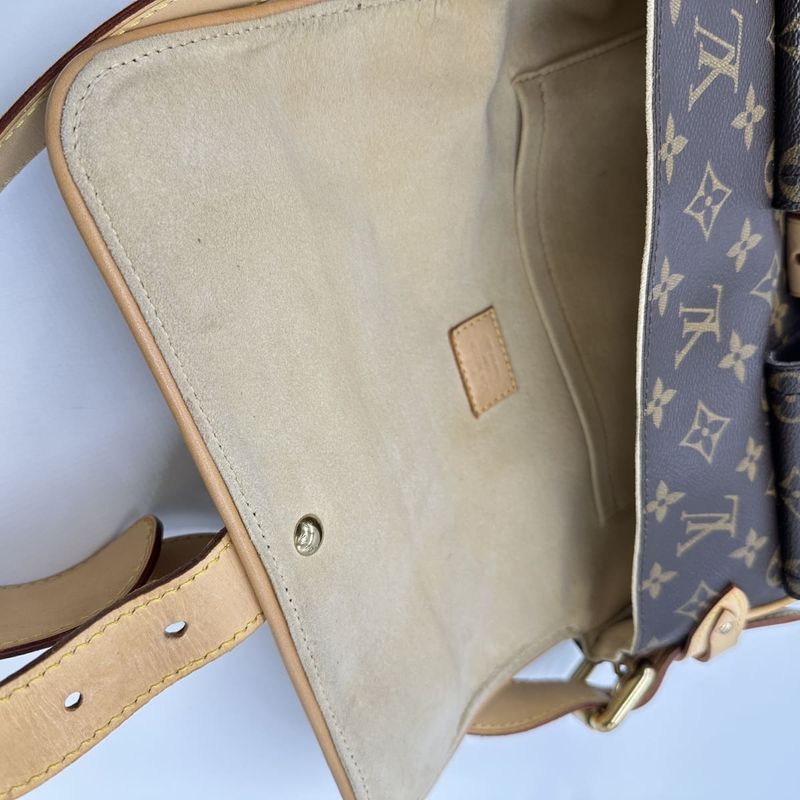 Louis Vuitton M40027 Shoulder Bag Hudson PM Brown Monogram Ladies Men