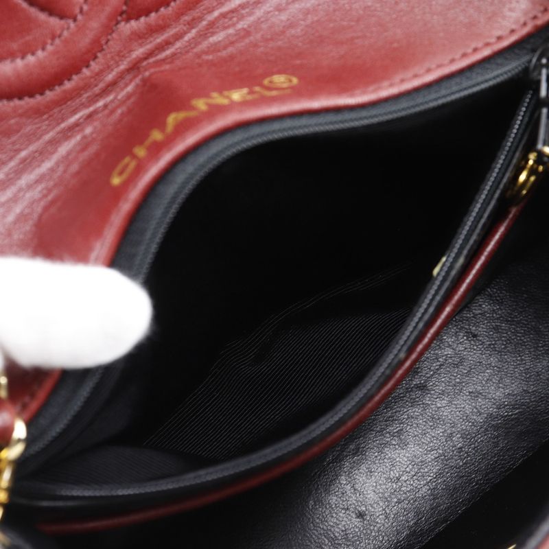 Chanel Mini Matelasse Chain Shoulder Vintage A35200 Lambskin Red Ladies