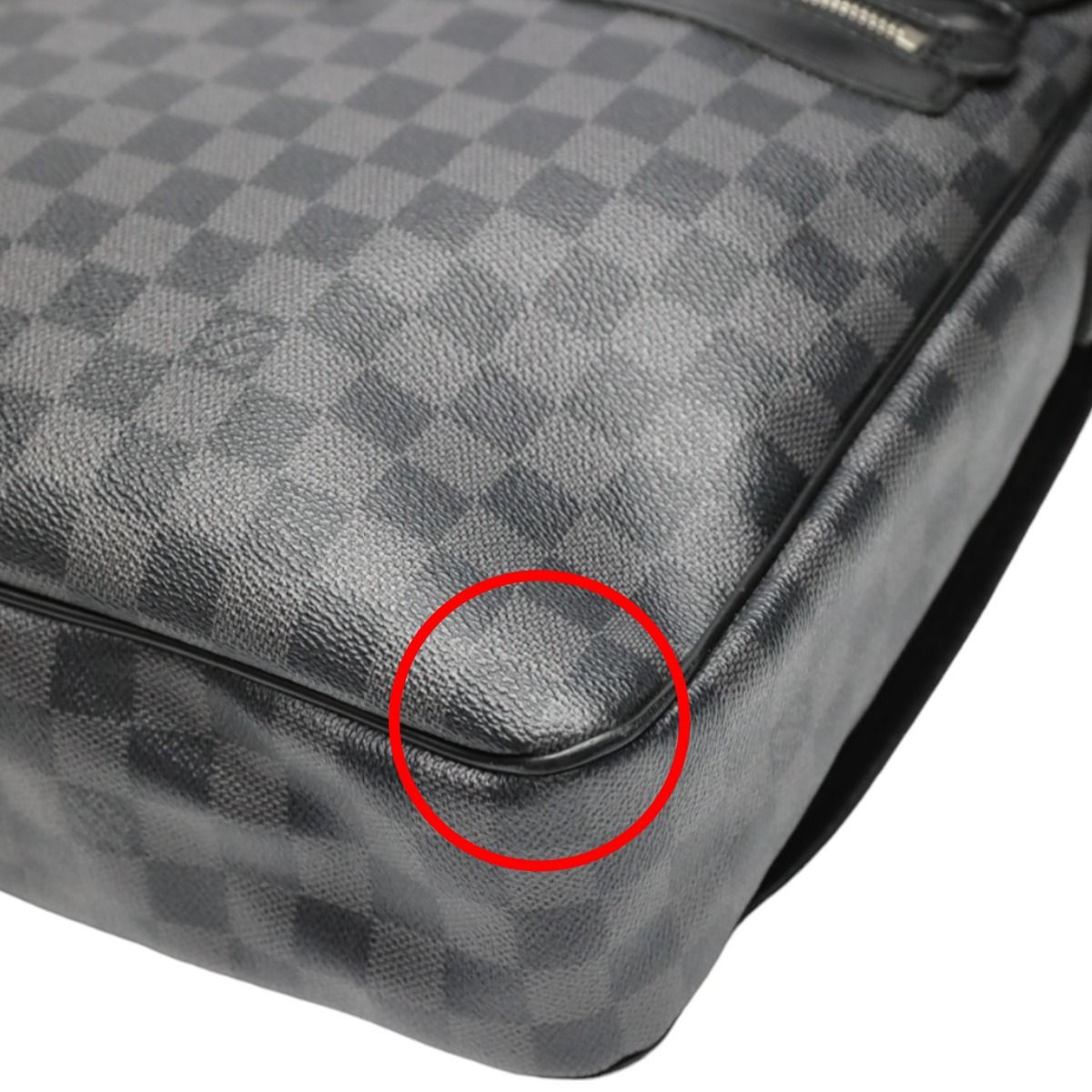 Louis Vuitton Damier Graphite Shoulder Bag Daniel GM