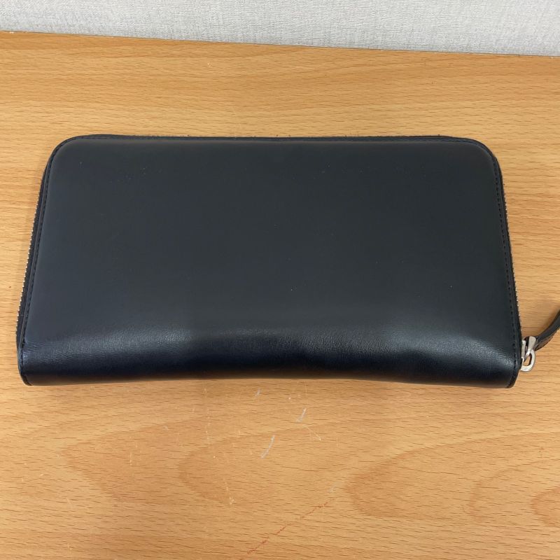 Fendi Travel Wallet Round Zipper Long Wallet A25-1741