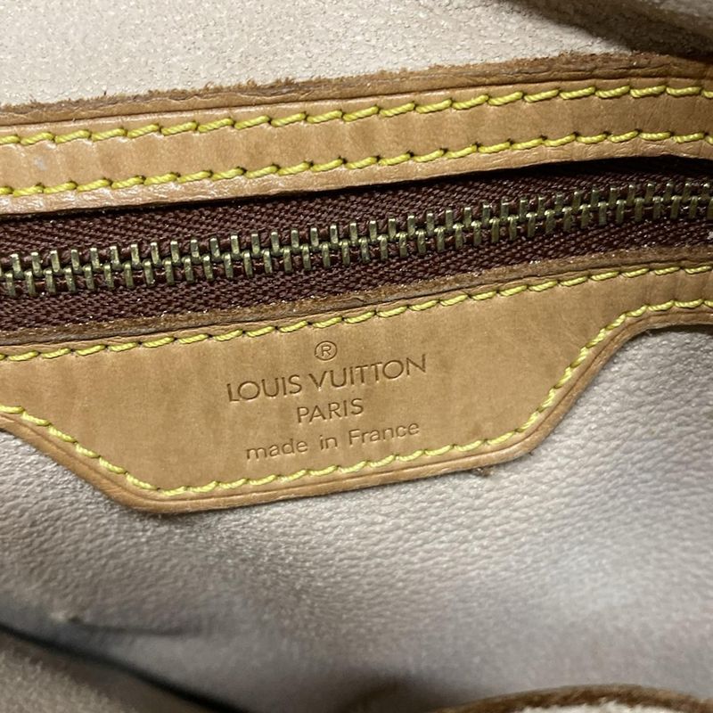 Louis Vuitton Monogram Bucket GM M42236 - Shoulder Bag