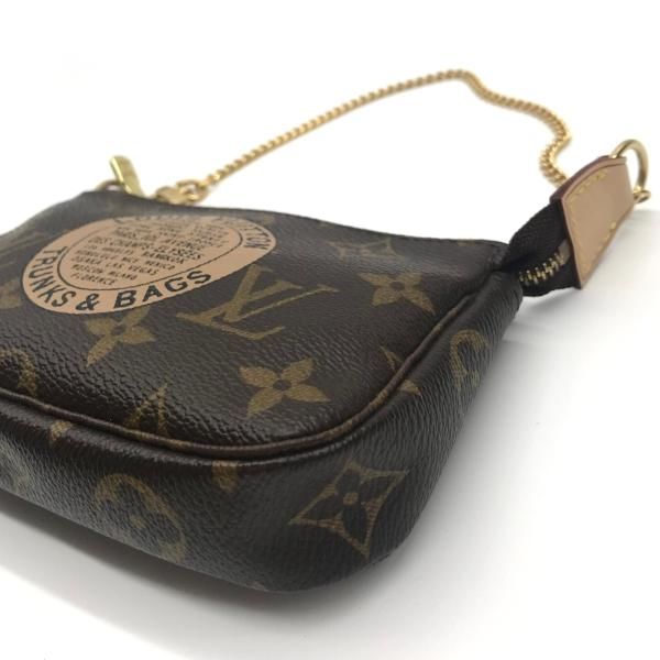 Louis Vuitton Monogram Mini Chain Hand Pouch