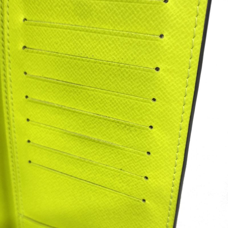 Louis Vuitton Long Wallet Taiga Llama Portefeuille Brazza M30947 Jeanne Men's