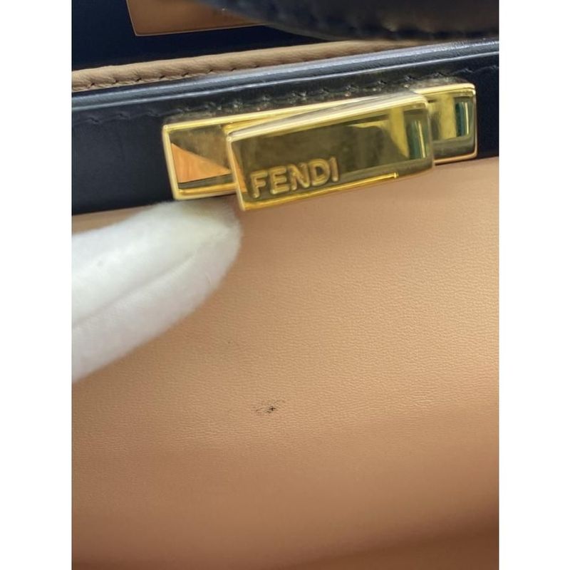 Fendi 8bn226 Peekaboo Medium Black Handbag Shoulder Bag Gold Hardware Used