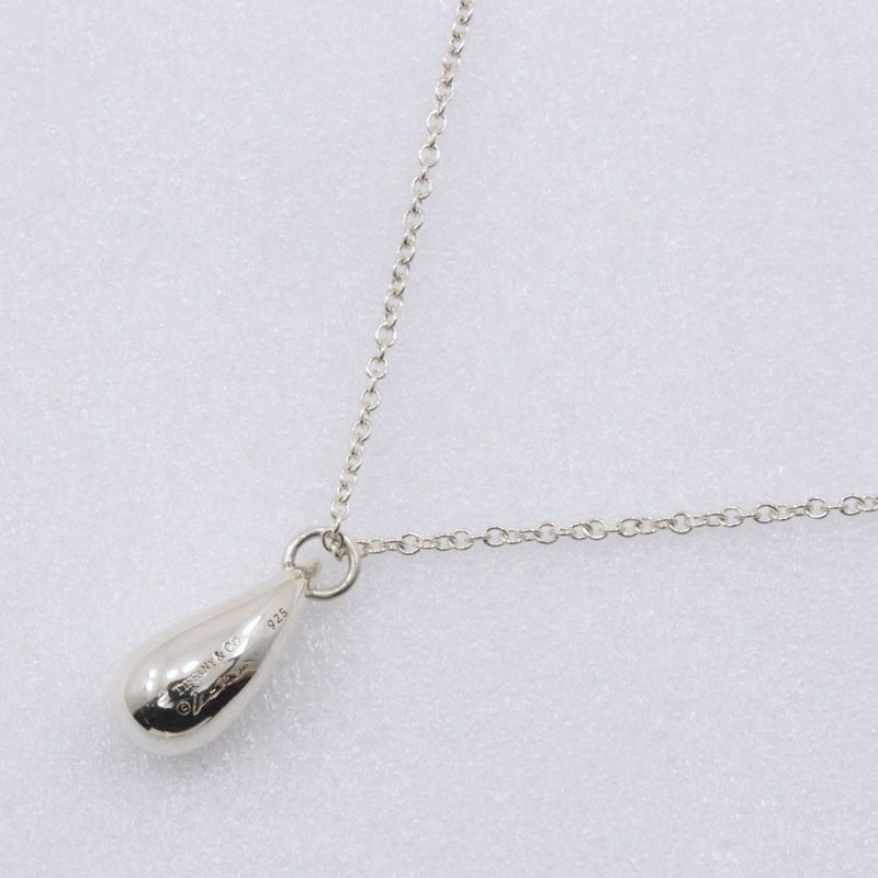 Tiffany & Co Teardrop Elsa Peretti 925 Silver Ladies 2.7g Necklace