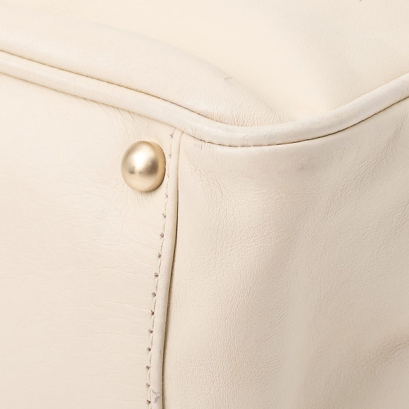 Chanel Camellia Line Tote Bag Lambskin Ivory With Gold Hardware Ladies Bag