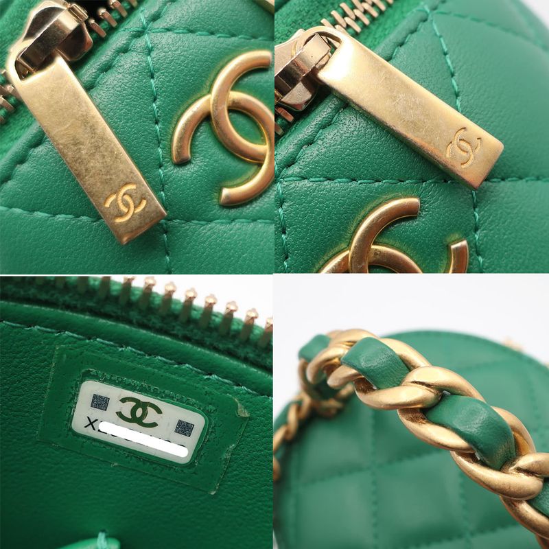 Chanel Mini Vanity Bag Green Lambskin Chain Shoulder Gold Hardware