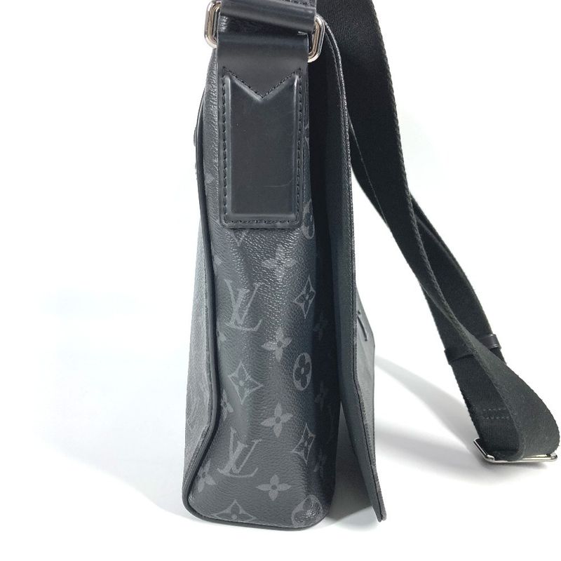Louis Vuitton Shoulder Bag District PM NV3 M46255 Monogram Eclipse Canvas Black