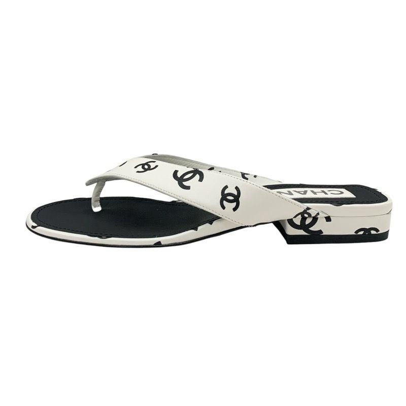 Chanel Sandals Shoes Leather White Black Thong Sandals Flat Sandals Heremark