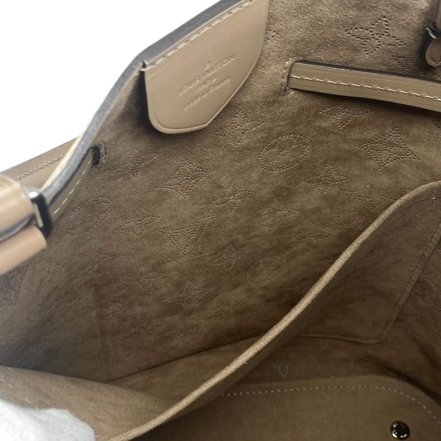 Louis Vuitton Handbag One Shoulder Bag Girolatta M54403 Monogram Mahina Galle