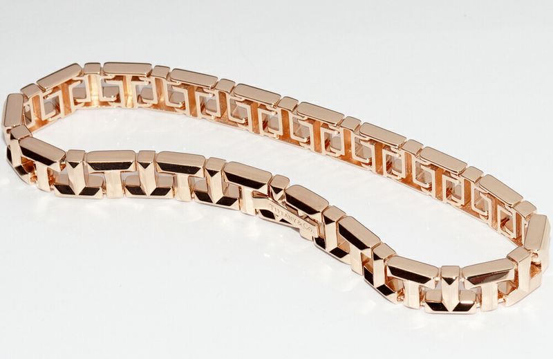 Tiffany & Co Bracelet 18K Pink Gold T True Narrow Bracelet Medium