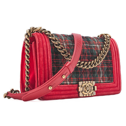 Chanel Boy Chanel Matelasse Chain Shoulder Cotton And Peroa Red And Multicolor