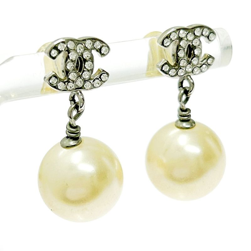 Chanel Metal Rhinestone Faux Pearl B14v Coco Mark Swing Earrings Silver 351237