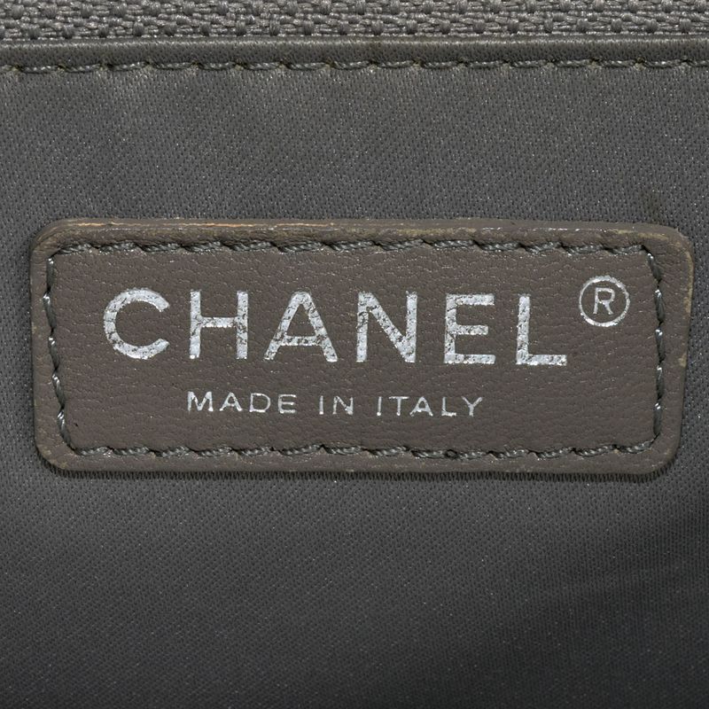 Chanel GST Chain Tote Bag Caviar Skin Blue Silver Hardware 17th Unit Coco Mark