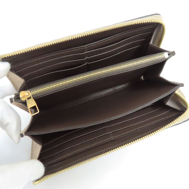Louis Vuitton Portefeuille Comet M63104 Taurillon Leather Gale Beige