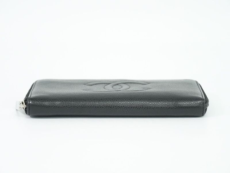 Authentic Chanel Coco Mark Round Zipper Long Wallet Long Wallet Caviar Skin
