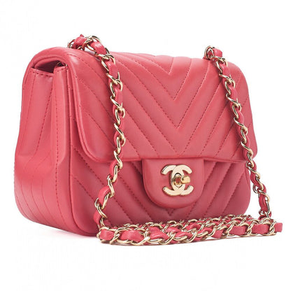Chanel Chain Shoulder Bag Mini Matelasse 17cm (669in) Lambskin V-stitching Red