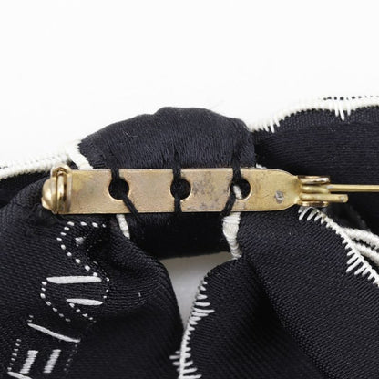 Chanel Ribbon Logo Vintage Satin Black/white Ladies 15g Brooch