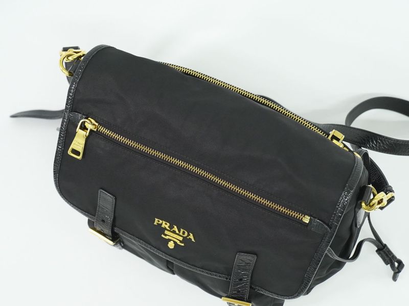 Authentic Prada Nylon Shoulder Bag Pochette Black Bag Pre-owned [follow-up