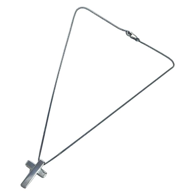 Gucci Necklace - Silver Cross