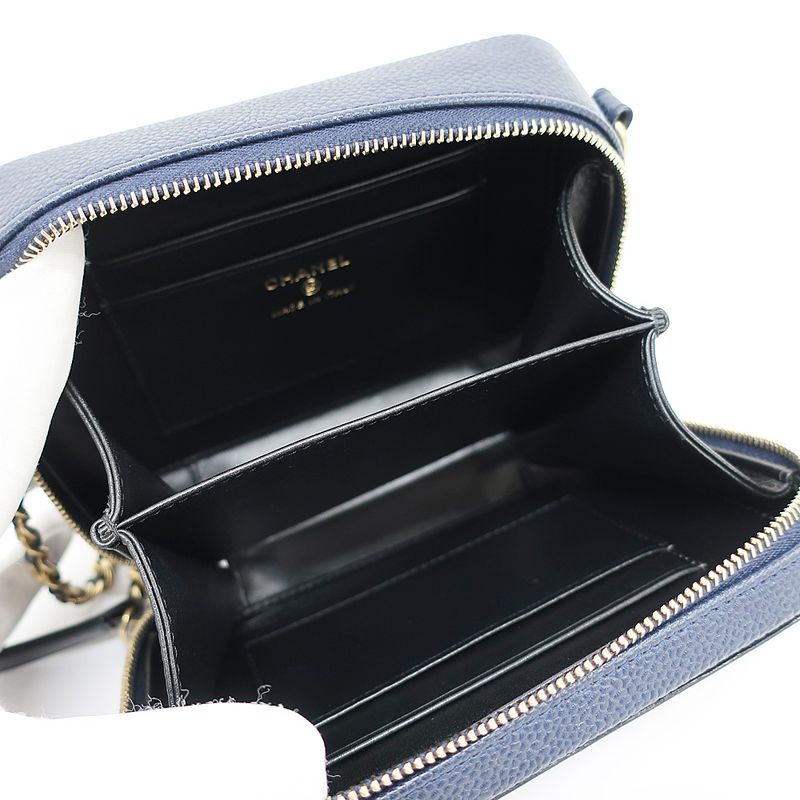 Chanel CC Filigree-chain Shoulder Bag Navy-gdhardware Matelasse