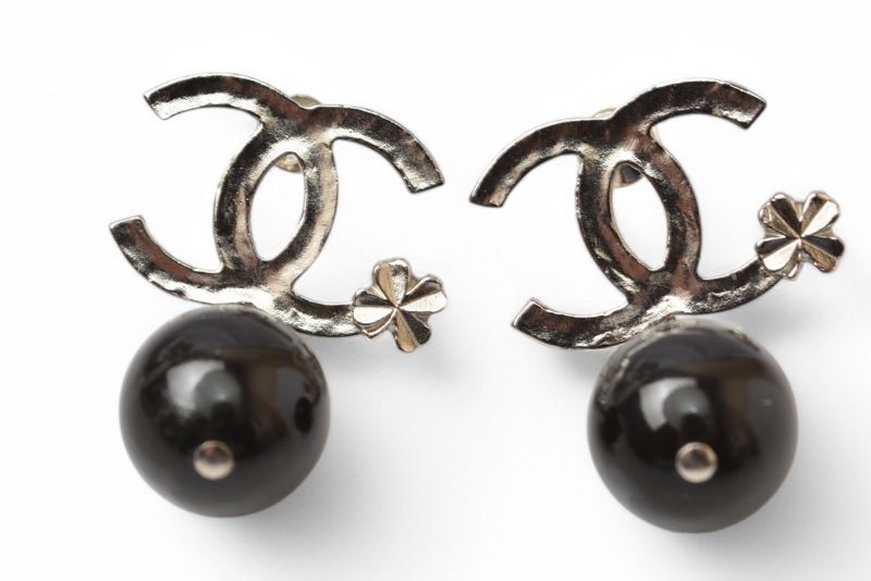Chanel Earrings Chanel CC Mark Clover Swing Ball Silver Black B13