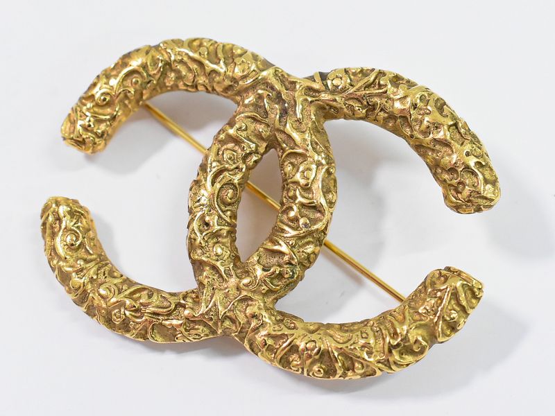 Authentic Chanel Coco Mark Brooch GP Gold Plated Coco Mark Accessories Jewelry