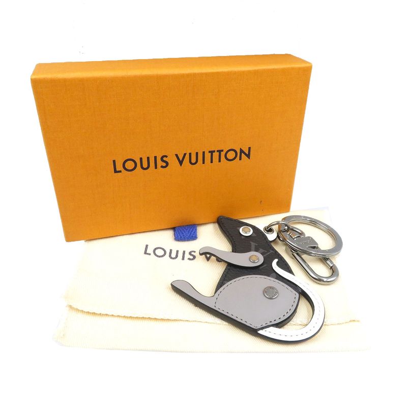 Louis Vuitton M68835 Porte Cles LV Rats Monogram Eclipse Metal Black Grey Key