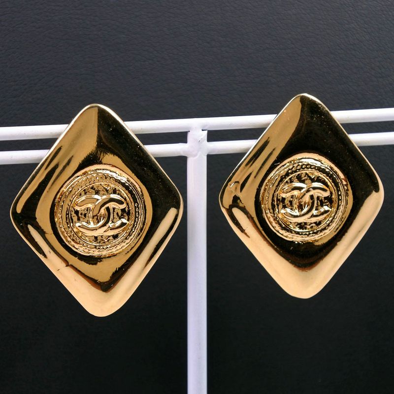 Chanel Coco Mark Gold Plated Ladies 18.5g Earrings