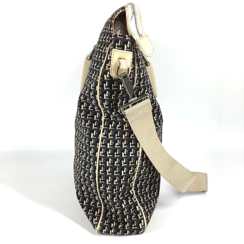 Chanel Shoulder Bag Clover Logo Leather / Canvas Black