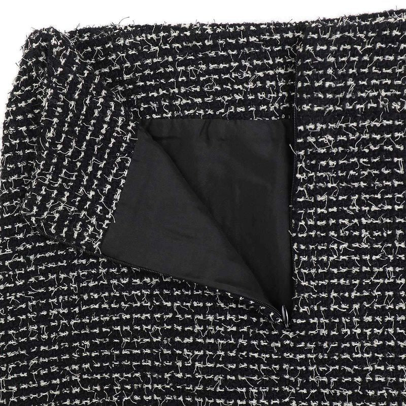 Chanel 2003c Tweed Wool Tight Skirt P20413v11528 Black White 36