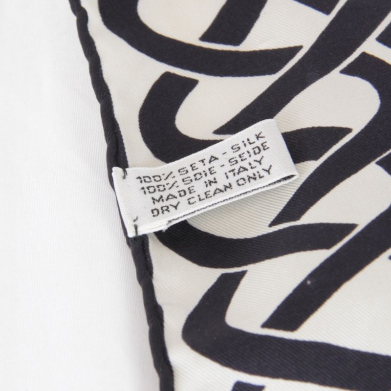 Celine Large Size 90 Chain Scarf Silk Women