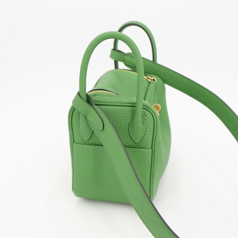 Hermes Lindy Mini 20 Veil Yucca Taurillon Clemence Shoulder Bag