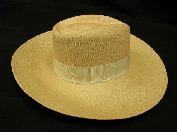 Celine Triomphe 100% Straw Medium Fold Over Hat Size Indicated 56 Beige At5931