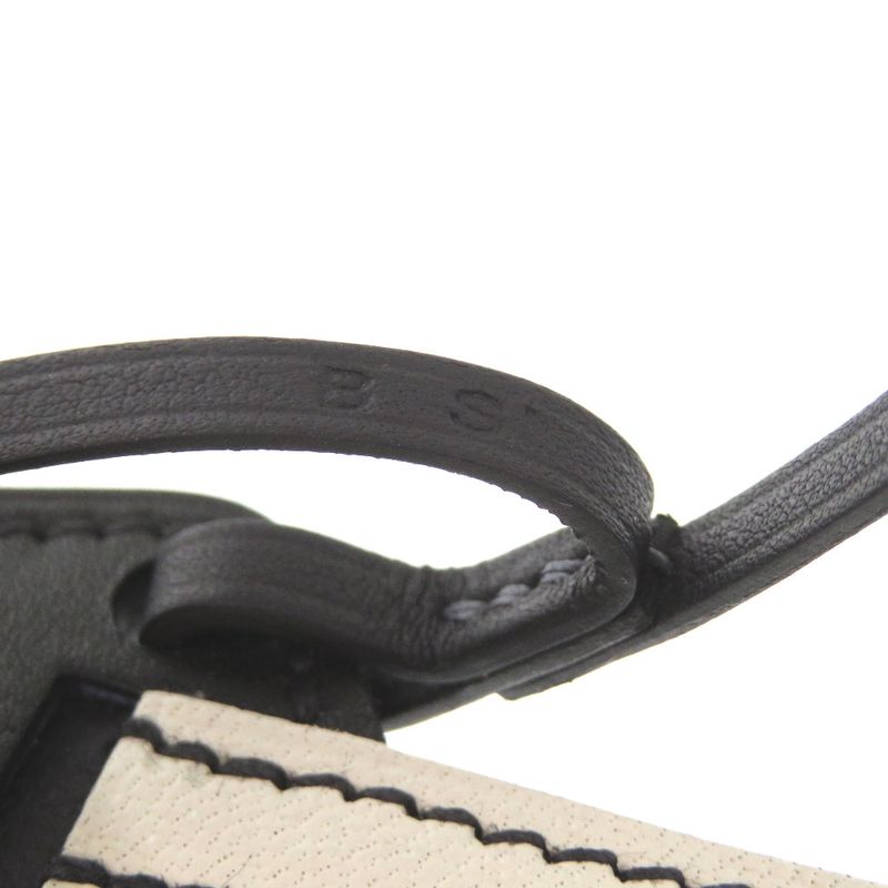 Hermes Lock Guitar Vota Delacto Chevre Chamkia Blue Royale Black Engraved B