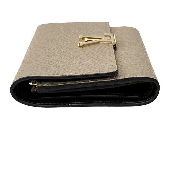 Louis Vuitton Portefeuille Capucines Compact M62159 Trifold Wallet Women