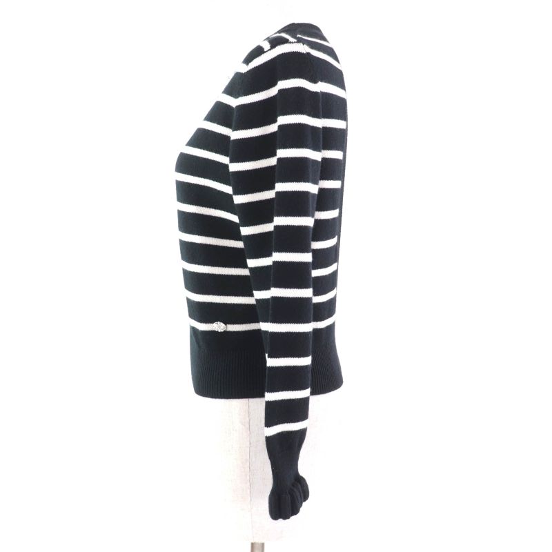 CHANEL P74115 100% Cashmere With Coco Mark Hardware Sequin Embellishment