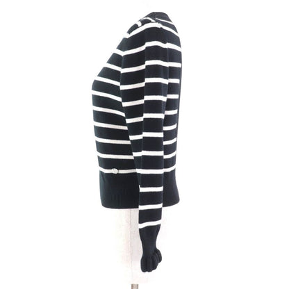 CHANEL P74115 100% Cashmere With Coco Mark Hardware Sequin Embellishment