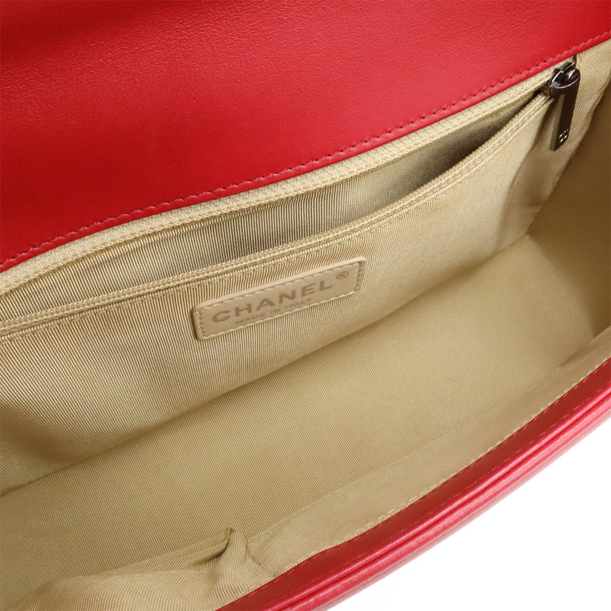 Chanel Boy Chanel Matelasse Coco Mark Chain Shoulder Shoulder Bag Lambskin