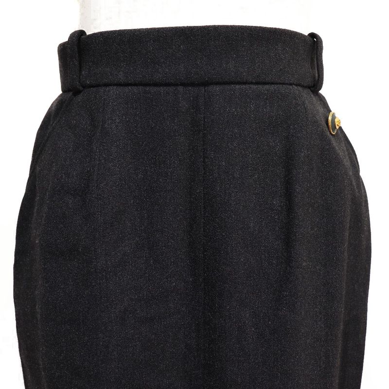 Chanel Coco Mark Back Button 93A P02440 Wool Charcoal Gray Women's Skirt