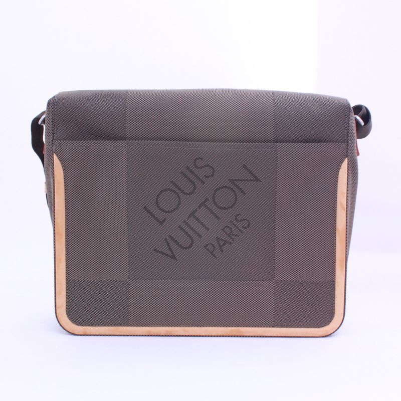 Louis Vuitton Messager Damier Geant Damier Geant Leather Brown Shoulder Bag