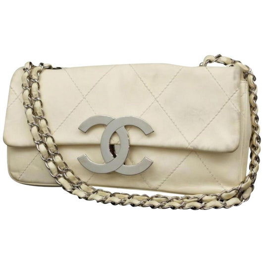 CHANEL Vintage Quilted Extra Large Jumbo Flap Bag White Nappa Leather