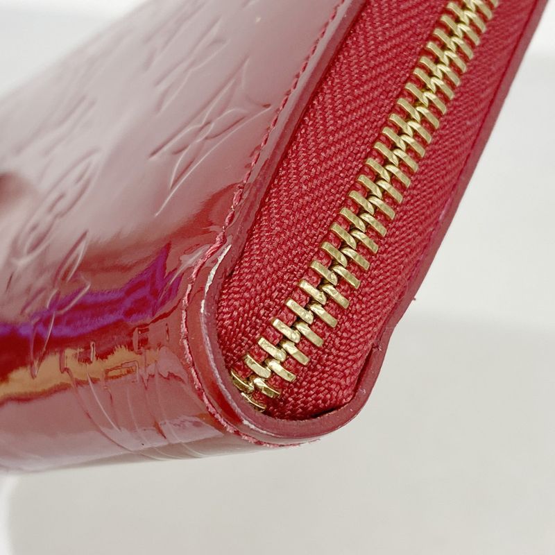 Louis Vuitton Vernis Zippy Wallet M91732 Rouge Grenadine Ladies