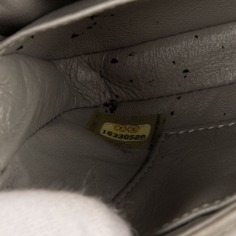 Chanel "timeless Flower Embroidery" Light Green Lambskin Leather A